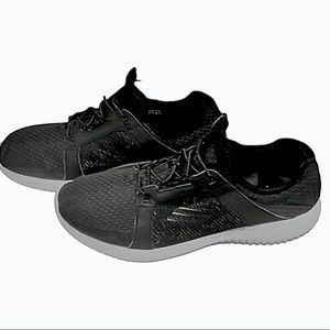 Women’s Skechers sz 11 black stretch bungees washable slip-on sneaker shoe